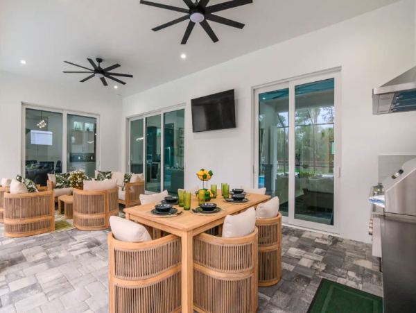 Luxury Naples Retreat - Modern Estate with Pool, Game Room & More
